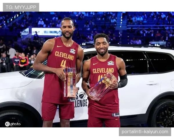 骑士全阵容实验收获：莫布里攻防全面性成为季后赛轮换关键发现